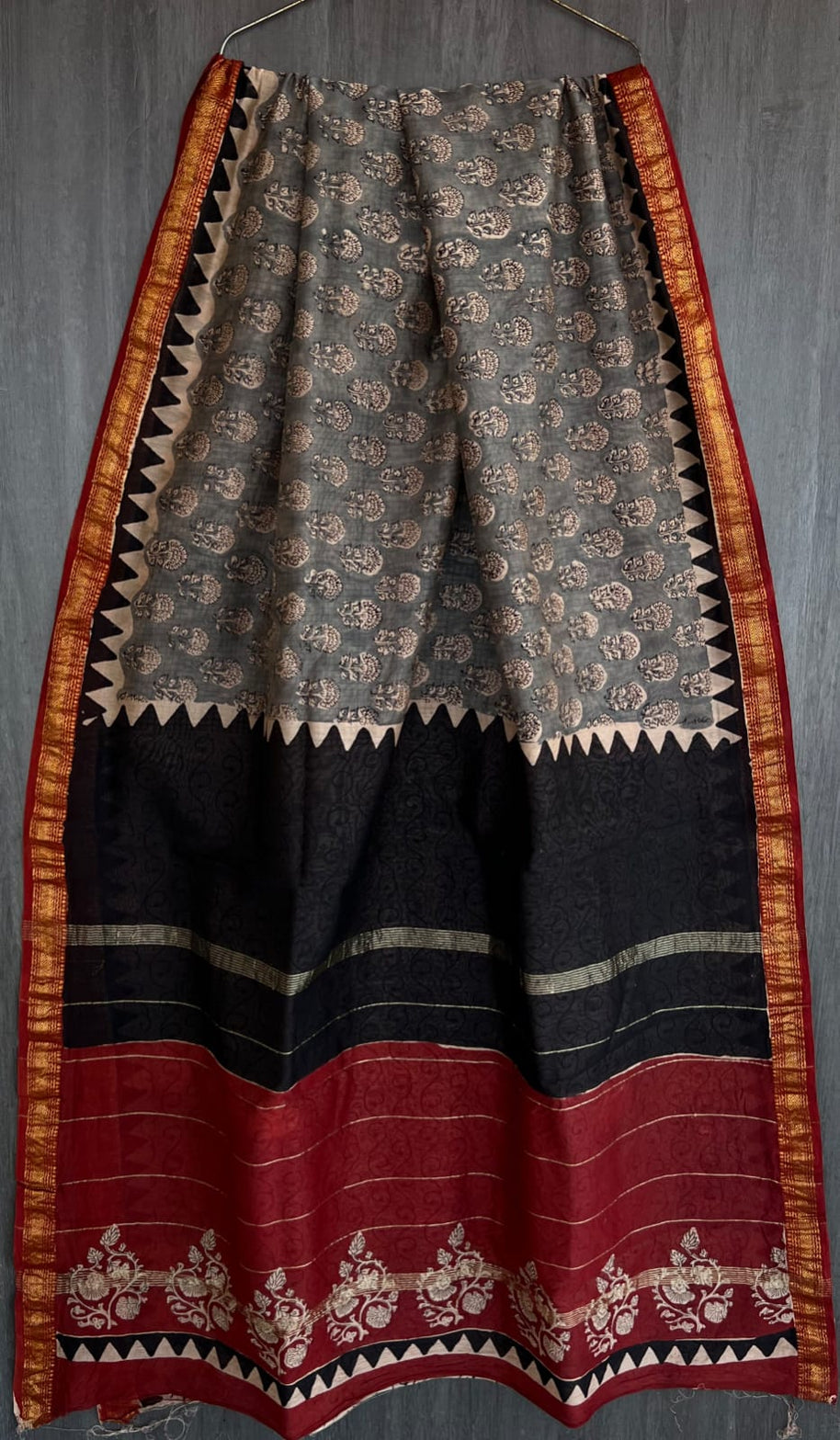 Grey Maroon Floral Maheshwari Saree