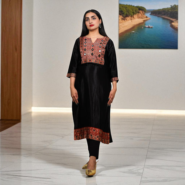Ajrakh Allure Womens Silk Kurta