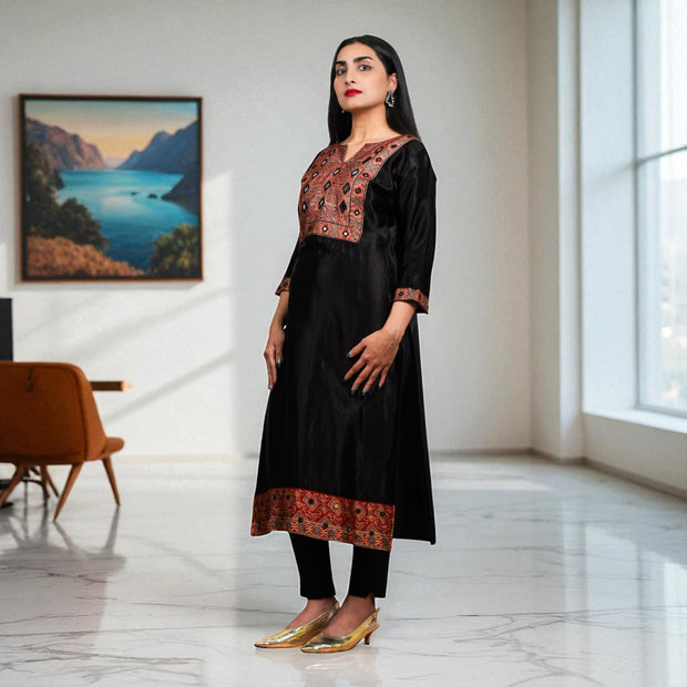 Ajrakh Allure Womens Silk Kurta