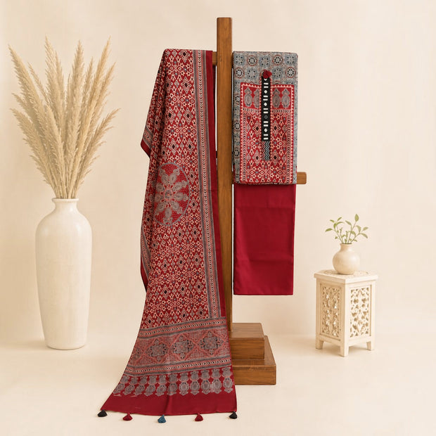Offwhite Maroon Ajrakh Mashroom Silk Suit