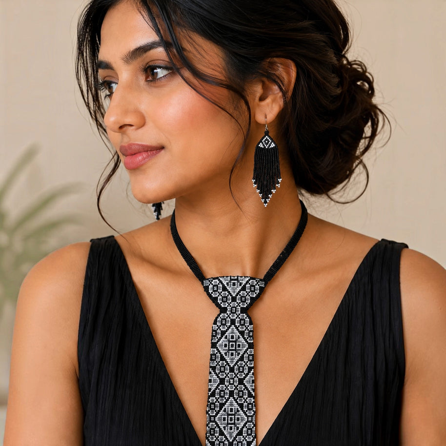 Black White Beaded Tie Necklace Set
