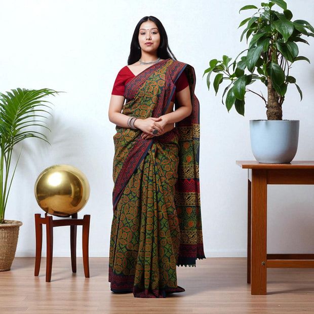 HariRachna Handblock Cotton Saree