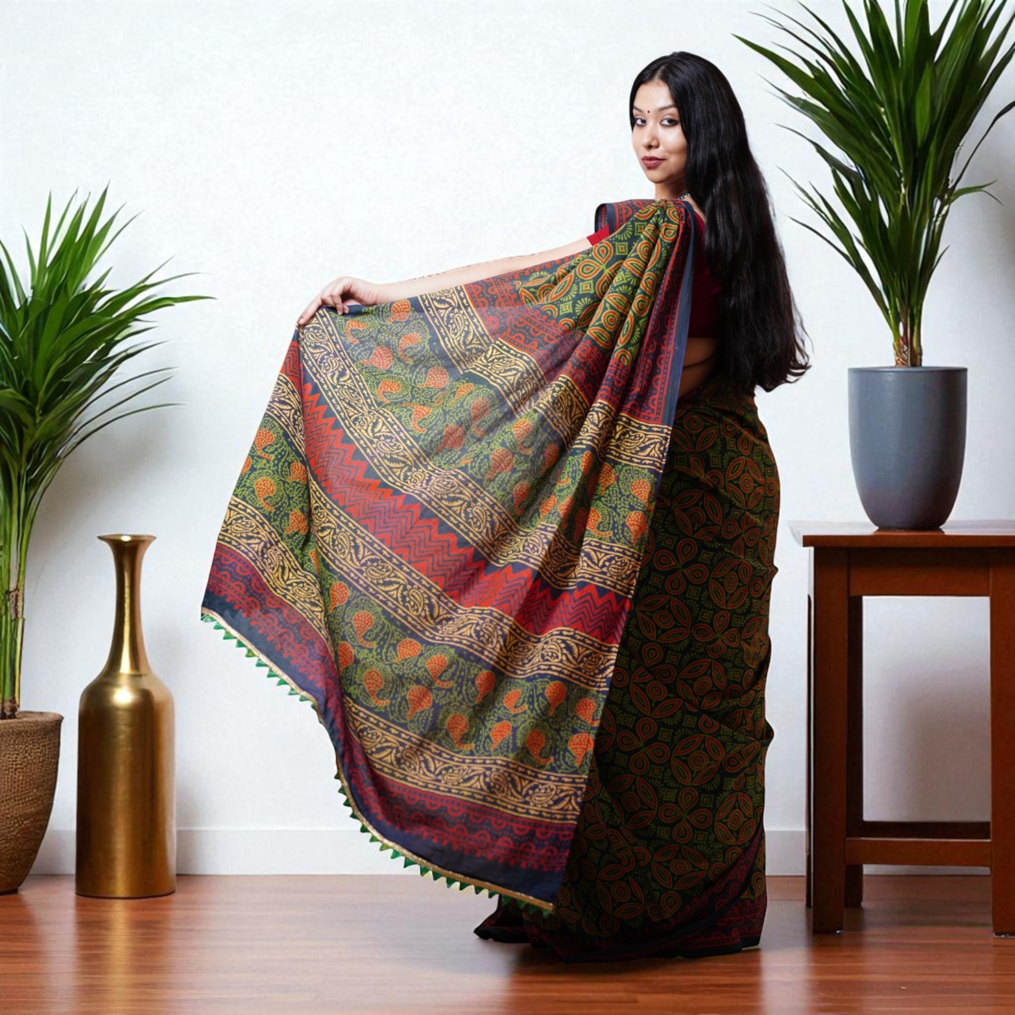 HariRachna Handblock Cotton Saree