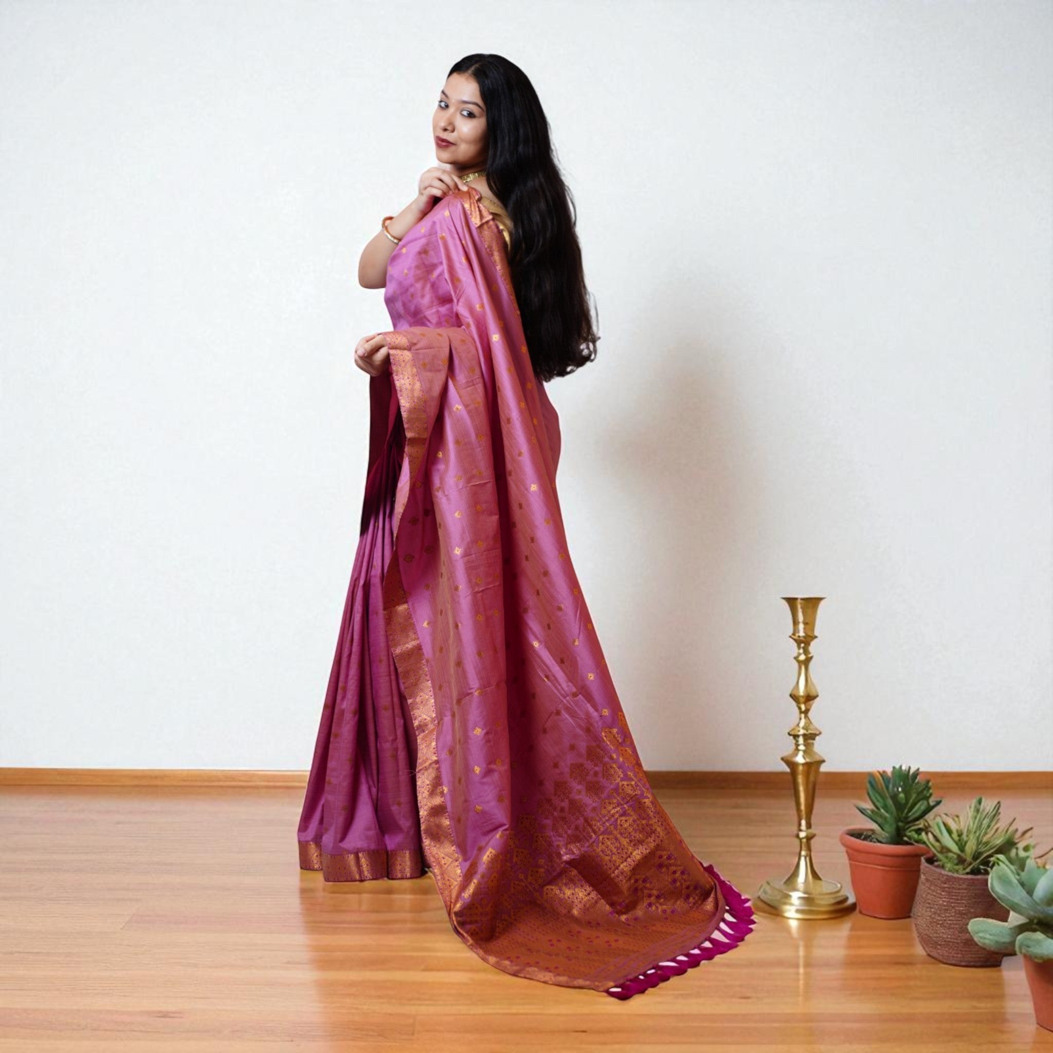 Saanvi Assam Silk Handloom Saree