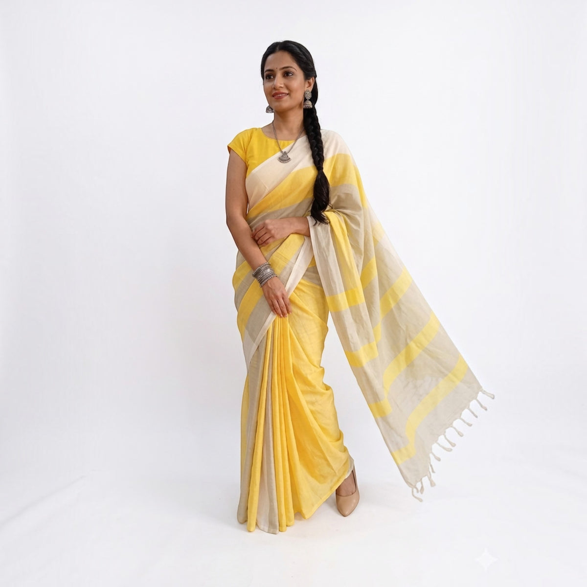 Sunehri Linen Saree