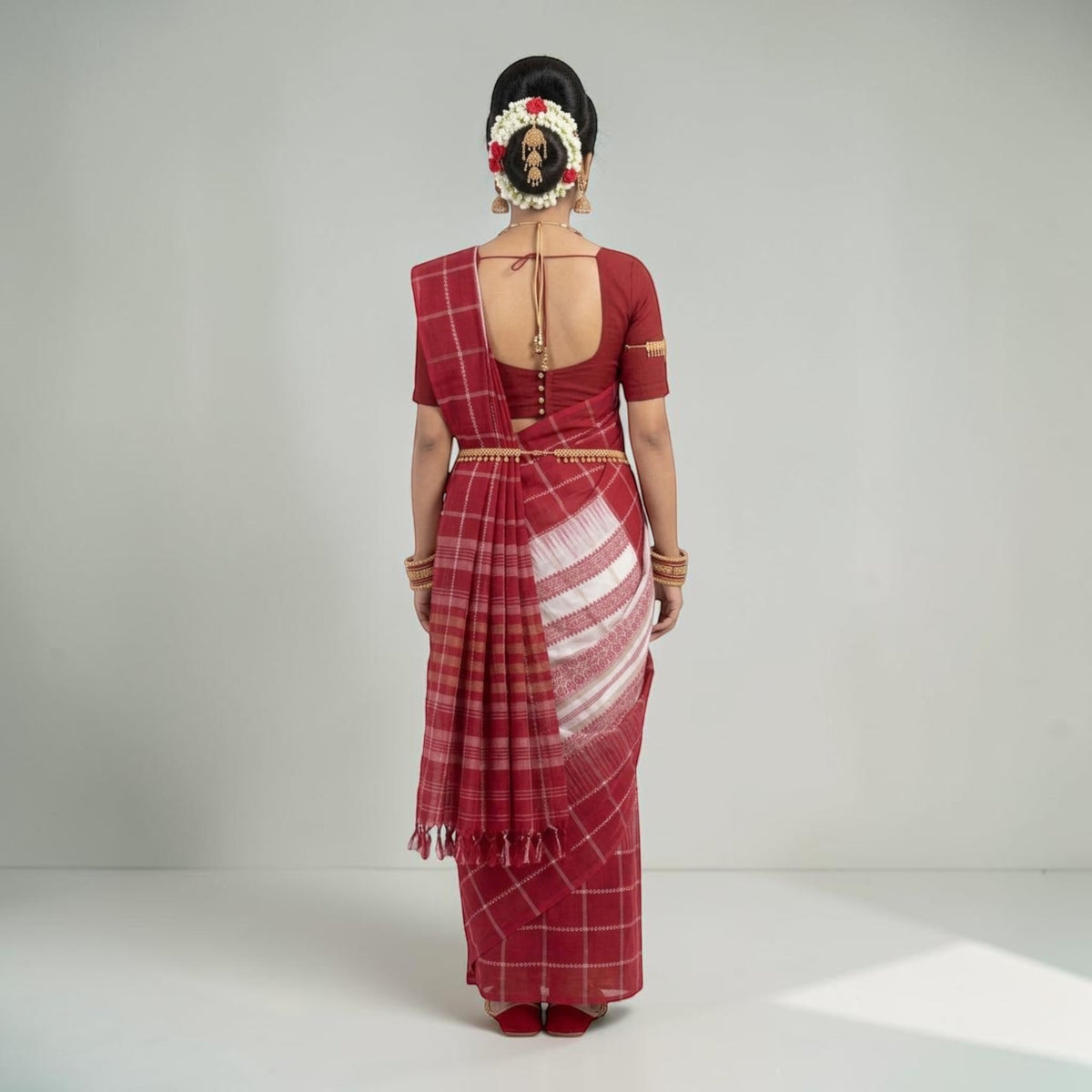 White Red Stripe Handwoven Cotton Saree