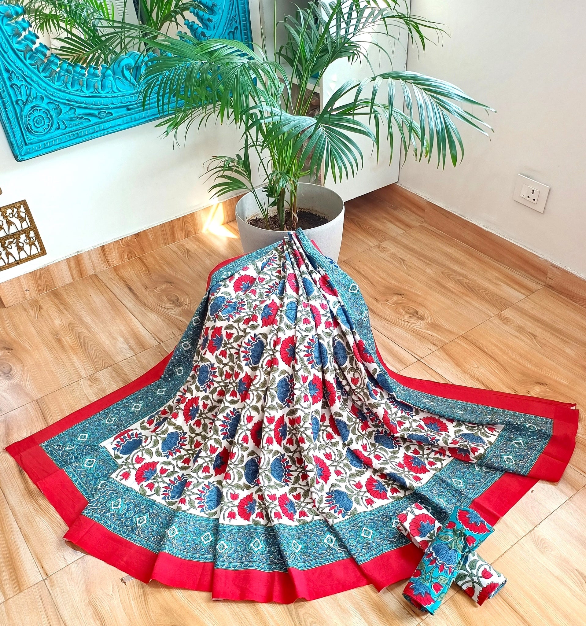 White Red Handblock Print Double Bedsheet