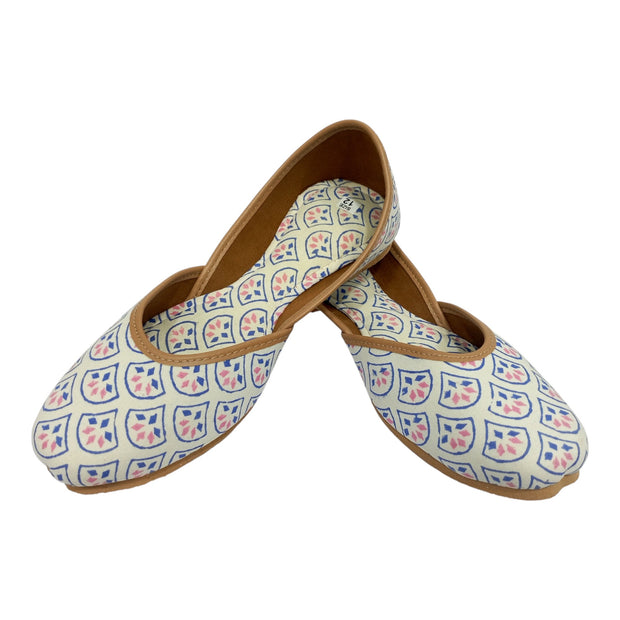 White Blue Pink Floral Handblock Jutti