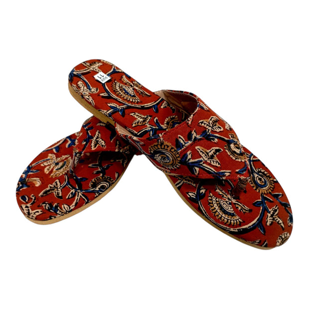 Maroon Floral Handblock Print Chappal