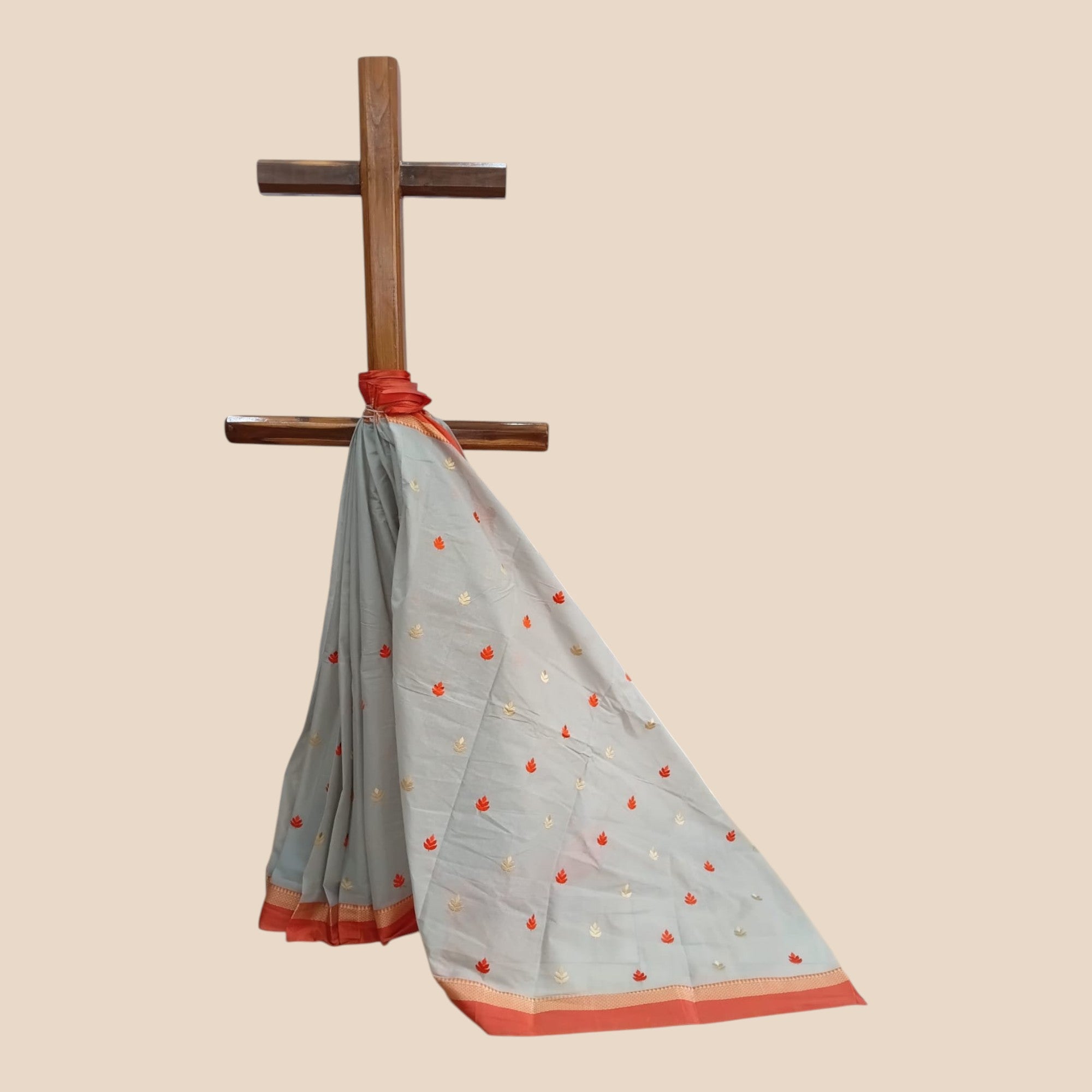 Grey Orange Floral Cotton Saree