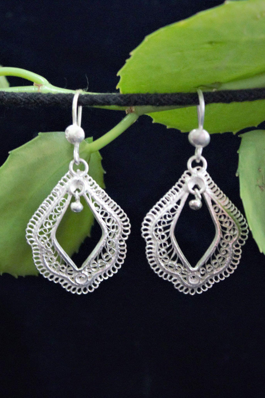 Carve Silver Filigree Earrings